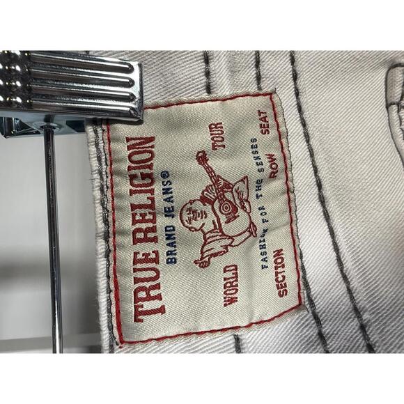 NWT True Religion Joey Low Rise Flare Big T Flap Jeans Size 24 White 31” Inseam - Picture 9 of 10